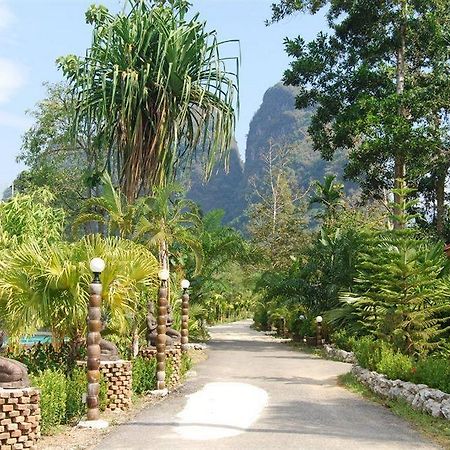 Khao Sok Riverside Cottage Khao Sok National Park Extérieur photo