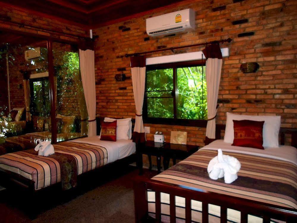 Khao Sok Riverside Cottage Khao Sok National Park Extérieur photo
