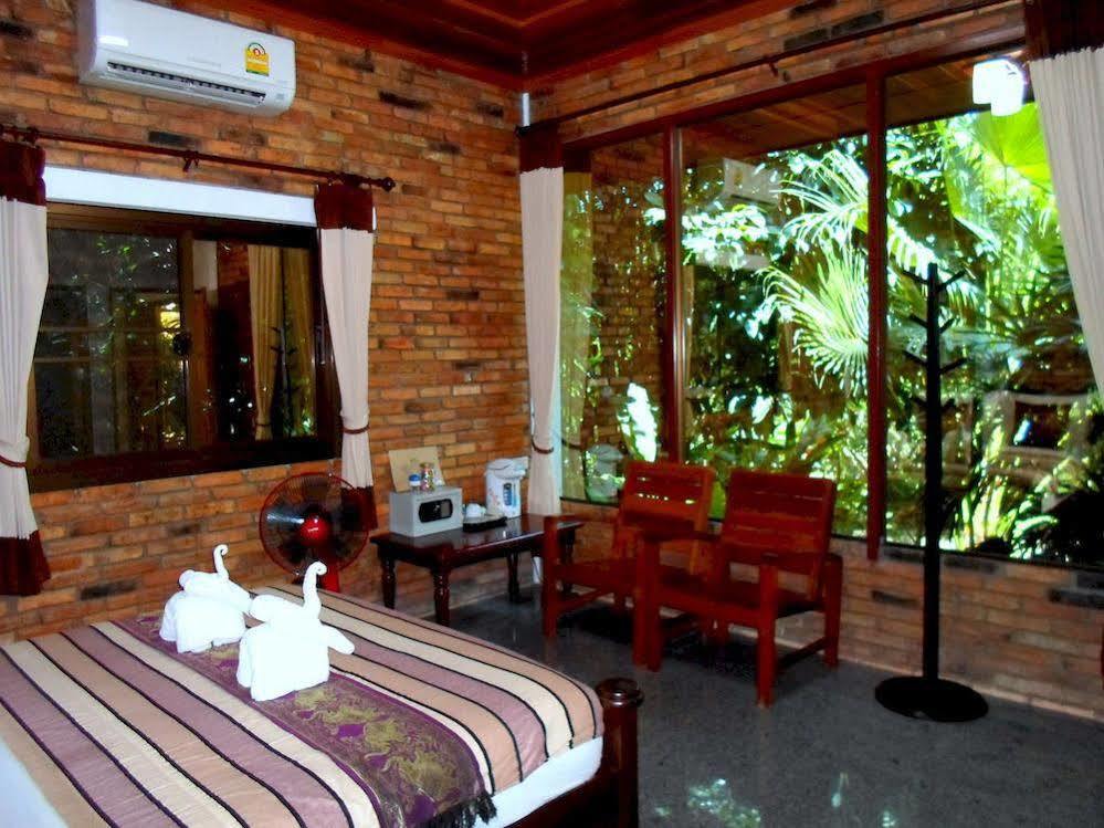 Khao Sok Riverside Cottage Khao Sok National Park Extérieur photo